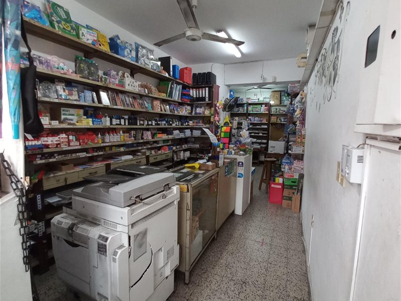 Venta Local Comercial sobre Tristán Narvaja a pasos de 18 de julio — foto 5