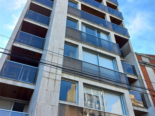 Venta Apartamento Pocitos Nuevo 2 Dormitorios 2 Baños Garaje
