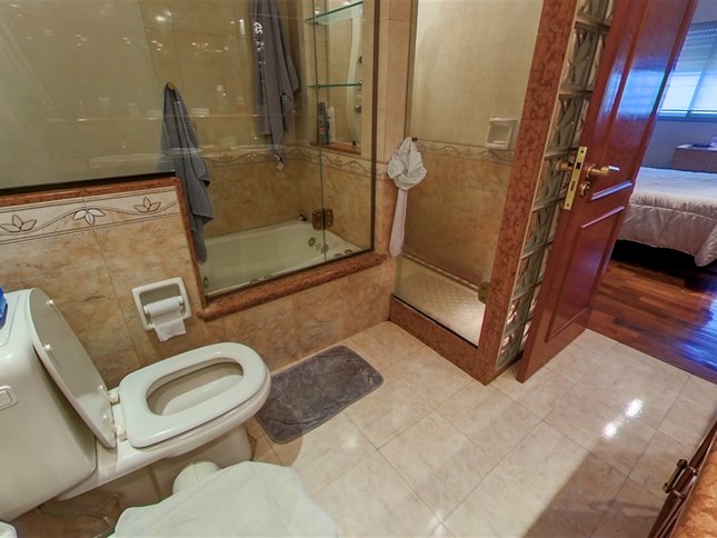 VENTA APARTAMENTO PENTHOUSE DUPLEX 4 DORM Y SERVICIO 2 GARAJES INDEPENDIENTES VISTA LATERAL AL MAR — foto 13