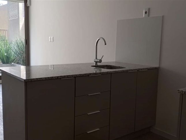 Venta cómodo Monoambiene a estrenar, lindo balcón, Parque Batlle — foto 7