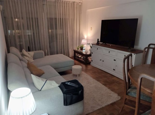 Alquiler Apartamento Pocitos 3 Dormitorios 2 Baños Garaje Patio