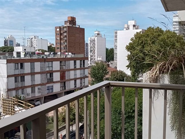 Venta cómodo Monoambiene a estrenar, lindo balcón, Parque Batlle — foto 4