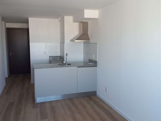 Alquiler Apartamento Cordón 1 Dormitorio 1 Baño Balcón Garaje — foto 2