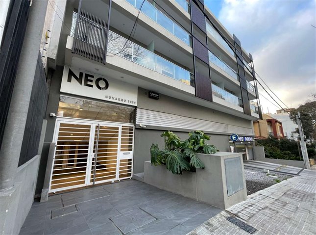 Alquiler Monoambiente Pocitos Nuevo al frente con balcón 1 Baño Parrillero — foto 13
