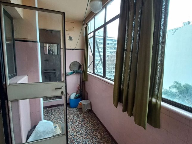 APARTAMENTO VENTA POCITOS 3 DORMITORIOS 2 BAÑOS GARAJE A RECICLAR — foto 8