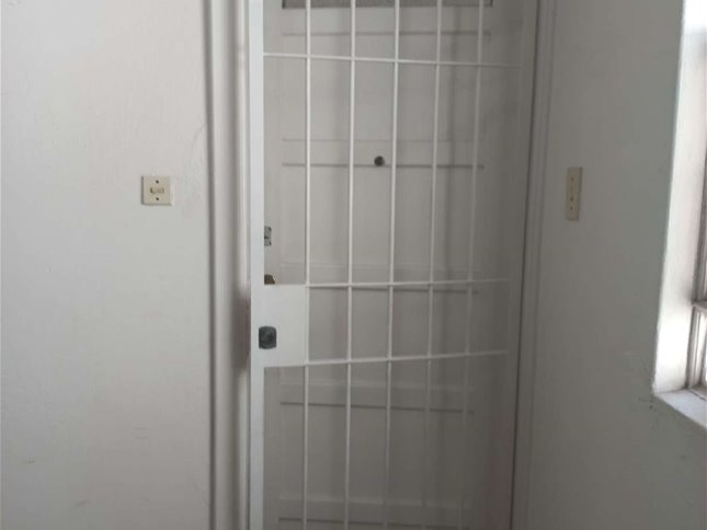 Alquiler Apartamento Parque Rodó 2 Dormitorios 1 Baño Balcón Piso 2 por escalera — foto 11
