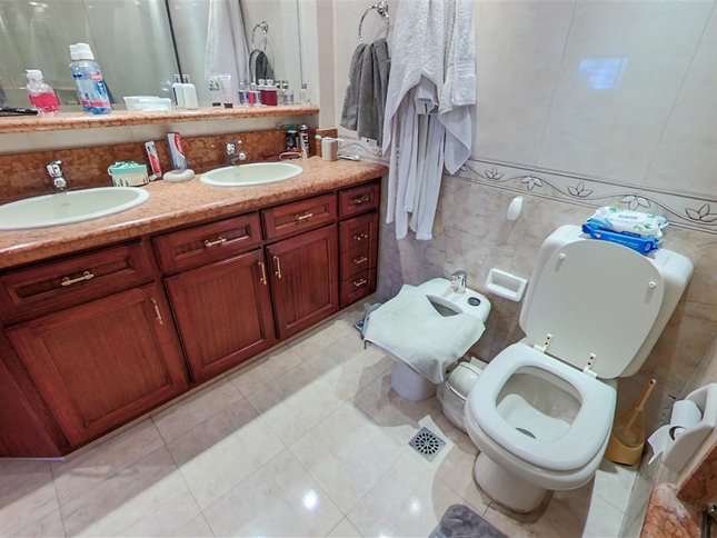 VENTA APARTAMENTO PENTHOUSE DUPLEX 4 DORM Y SERVICIO 2 GARAJES INDEPENDIENTES VISTA LATERAL AL MAR — foto 12